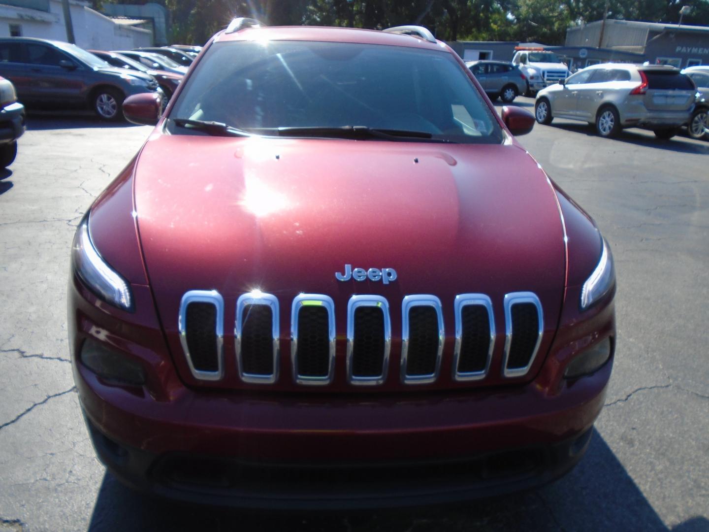 2016 Jeep Cherokee (1C4PJLCB1GW) , located at 6112 N Florida Avenue, Tampa, FL, 33604, (888) 521-5131, 27.954929, -82.459534 - Photo#1